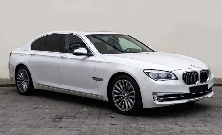 BMW 730 плитка