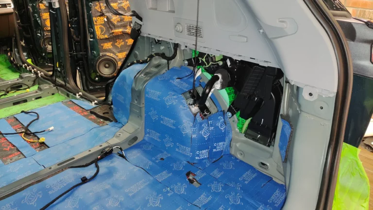 Шумоизоляция багажника Chery Tiggo 8 Pro Max-9
