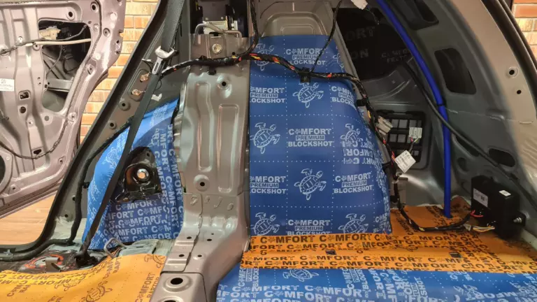 Шумоизоляция багажника GAC GS3-9