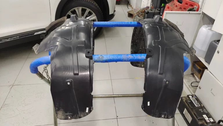 Geely Coolray арк 3 (1)