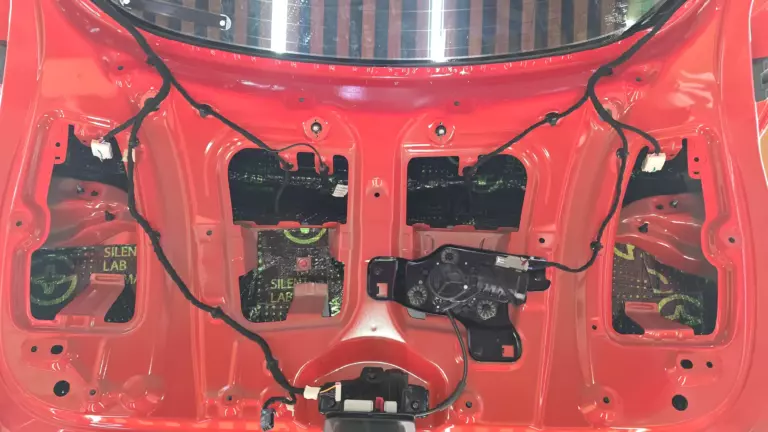 Шумоизоляция дверей Geely Tugella Knewstar 001-12