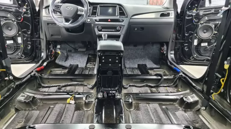 Шумоизоляция пола Hyundai Sonata-1