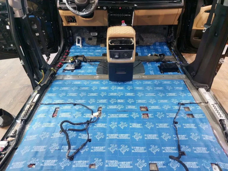 Шумоизоляция пола KIA Carnival-2