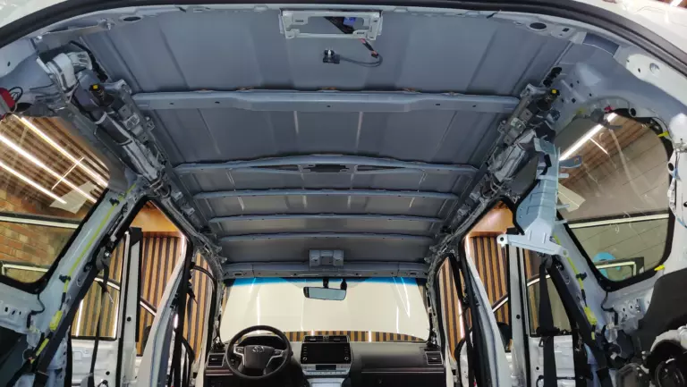 Шумоизоляция крыши Land Cruiser Prado-1