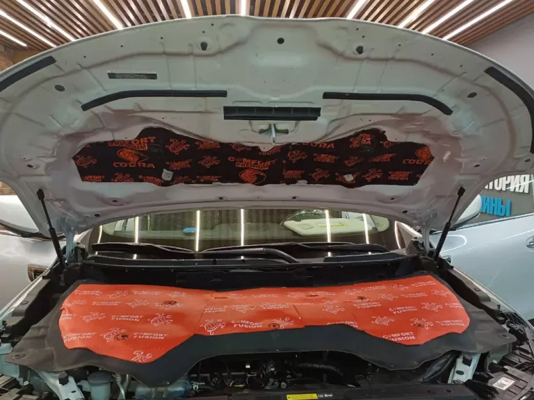 Шумоизоляция капота Renault Koleos II -1